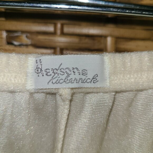True Vintage PJs Hensen Kickernick Nylon Cream Color Fuzzy SZ 36 USA Quilted - Picture 9 of 11